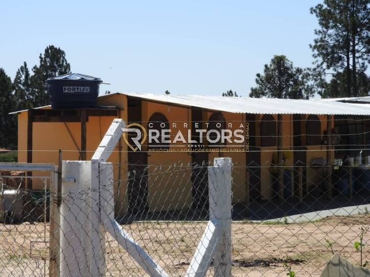 Fazenda à venda com 7 quartos, 1500m² - Foto 16