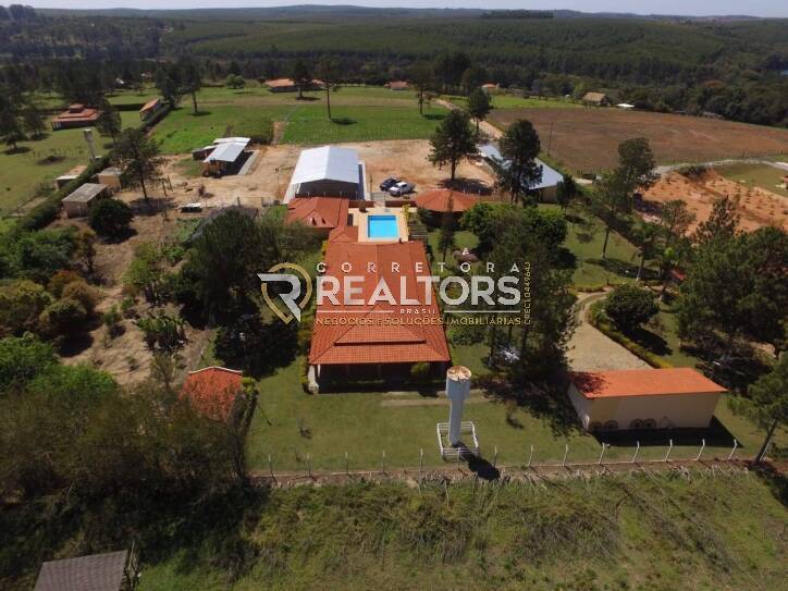 Fazenda à venda com 7 quartos, 1500m² - Foto 8