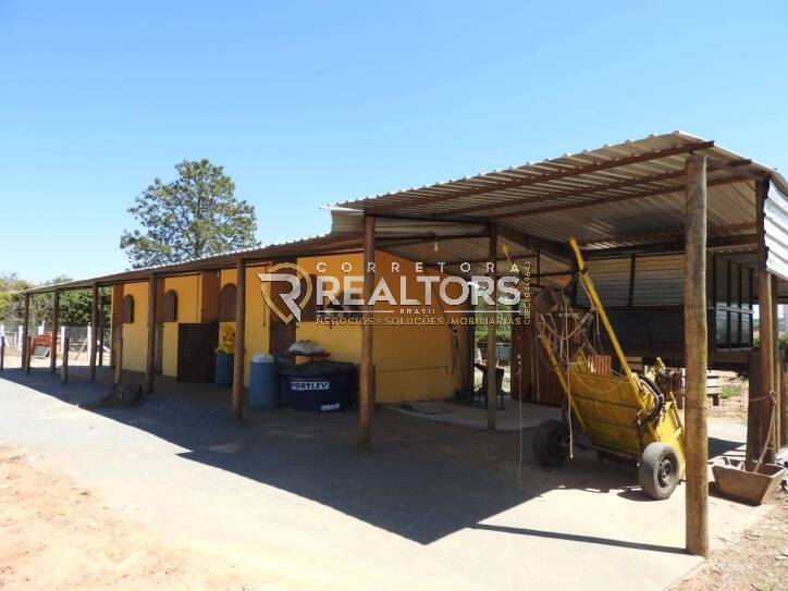 Fazenda à venda com 7 quartos, 1500m² - Foto 40